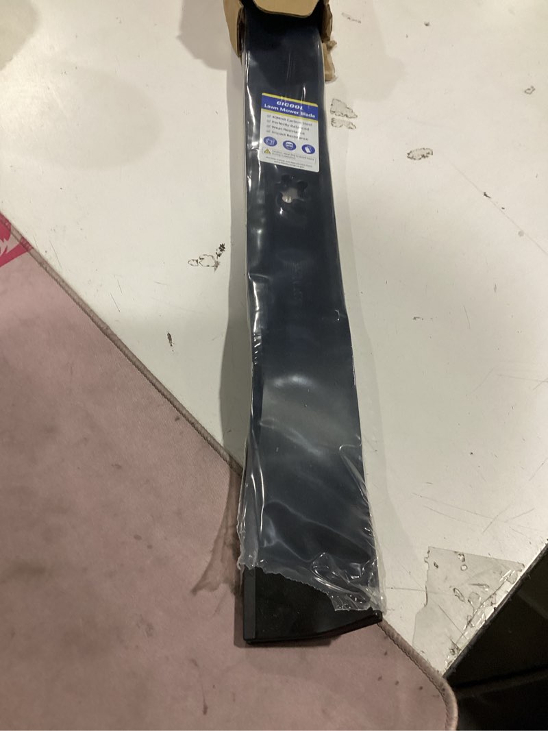 Condition photo showing Good Condition for gicool 532134149 422719 mower blades for craftsman 42 inch deck mower, fits craftsman riding mower lt1000 lt2000 with 5-point star hole, replace 134149 424752