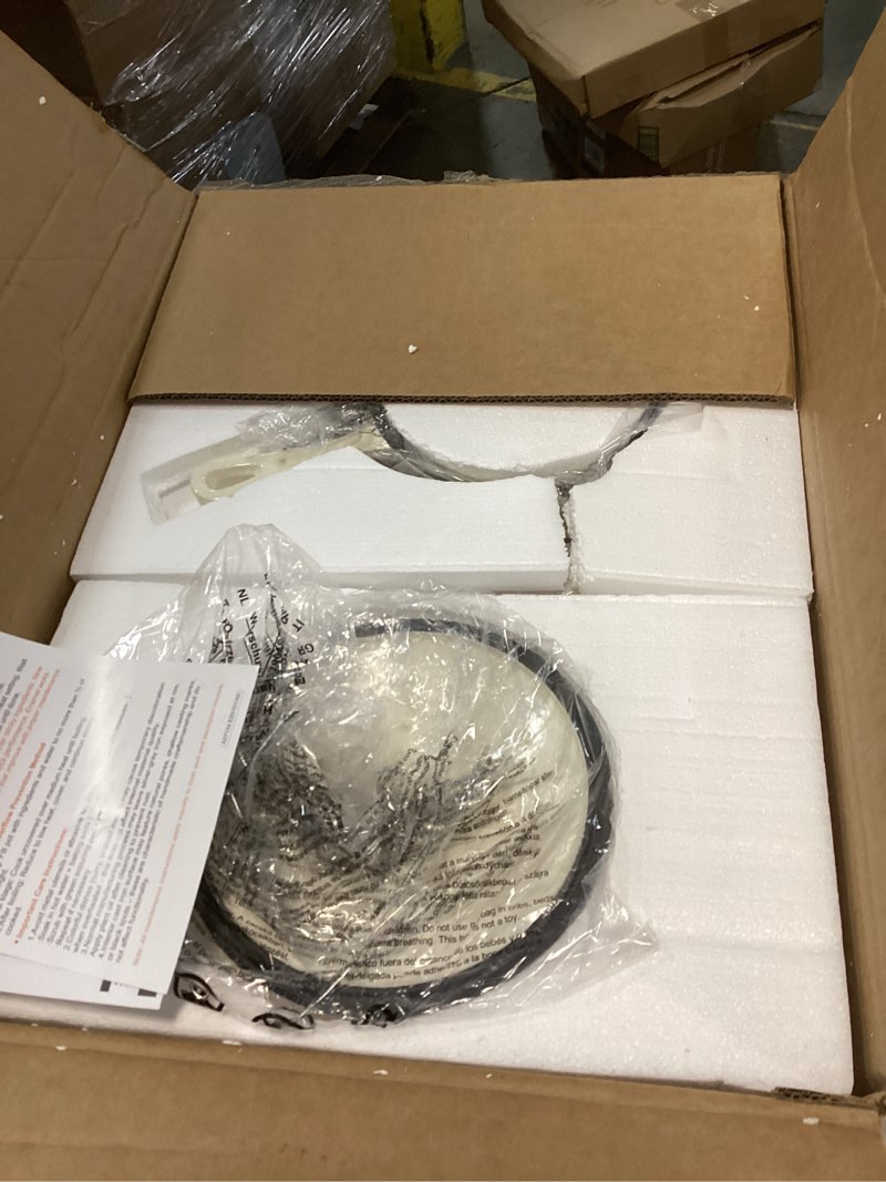 Condition photo showing Good Condition for Hisencn Enameled Cast Iron Cookware Set - 7 Piece Set of Dutch Ovens, Sauce Pan, Skillet, 3 Lids, Dutch Oven Set, Ceramic Coated Cast Iron, Heavy Duty, Gas/Induction Compatible (White)