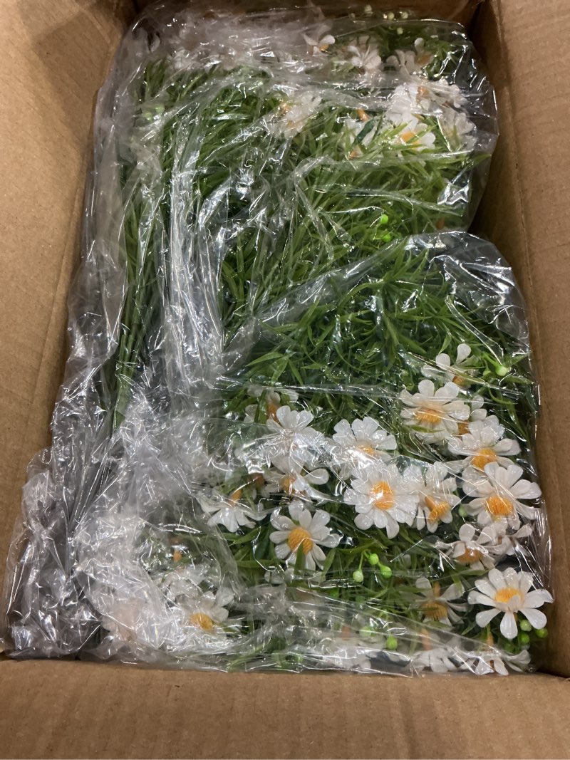 Condition photo showing New/Like New for yunlly 2 sets artificial boxwood topiary trees, 23.6" x 15.7" fake plants with ground spike for outdoor spring decoration, uv resistant faux greenery shrubs for garden porch planter home indoor(white)