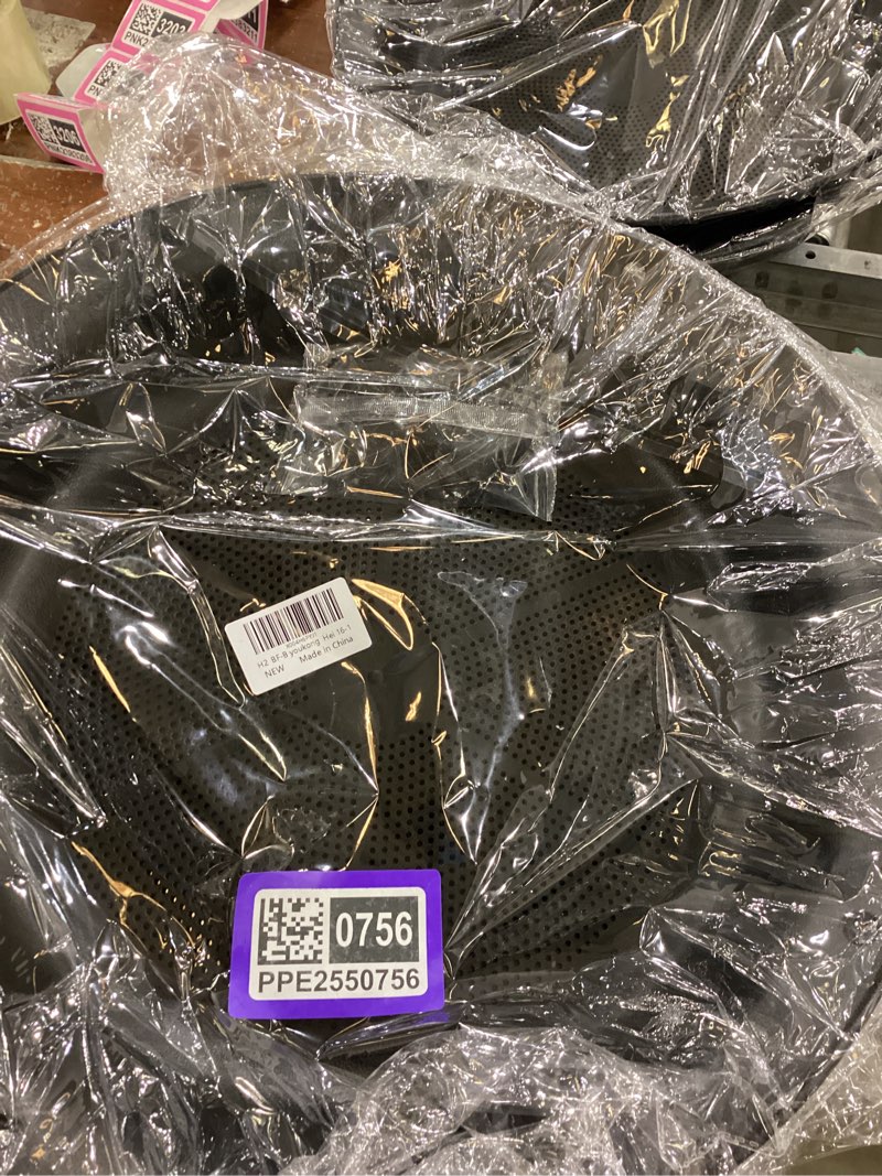 https://lotting-media.assets.bidfta.com/lotting_04efc333-22bb-4a44-9c38-b680b3554923