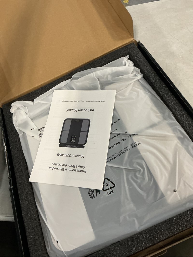 Condition photo showing New/Like New for smart scale for body weight,scales with bmi body fat muscle mass,58 body composition analyzer scale,full body analysis scanner scale digital bathroom scales syncs with app for 24-user 180kg/400lb 58 body metrics data