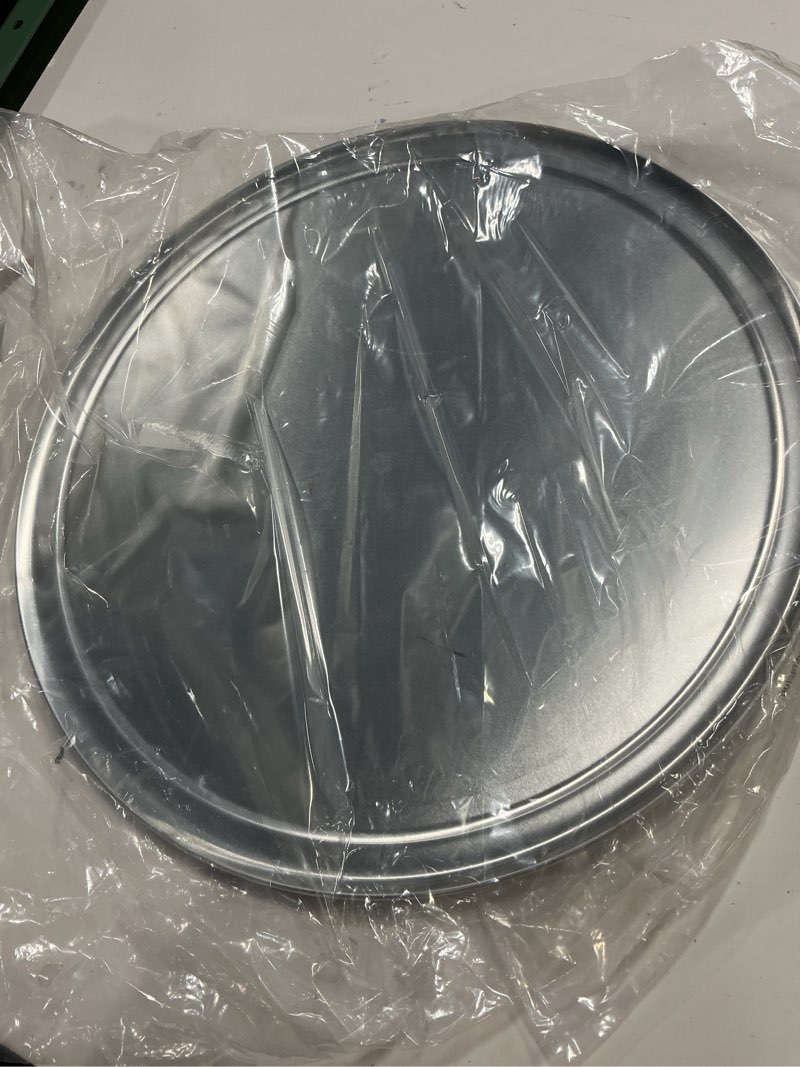 Condition photo showing item condition for American Metalcraft TP18 TP Series 18-Gauge Aluminum Pizza Pan, Standard Weight, Wide Rim, 18-Inch,Silver 18-Inch Pizza Pan