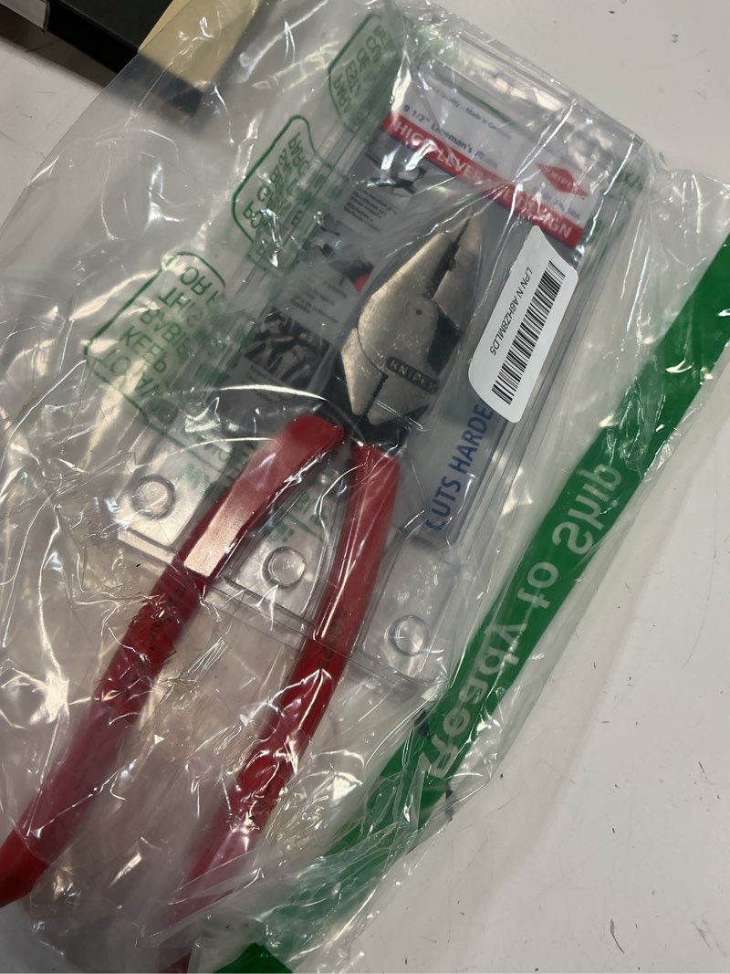 Condition photo showing Good Condition for Knipex Tools LP 0901240SBA SBA 9.5-Inch Ultra-High Leverage Lineman's Pliers