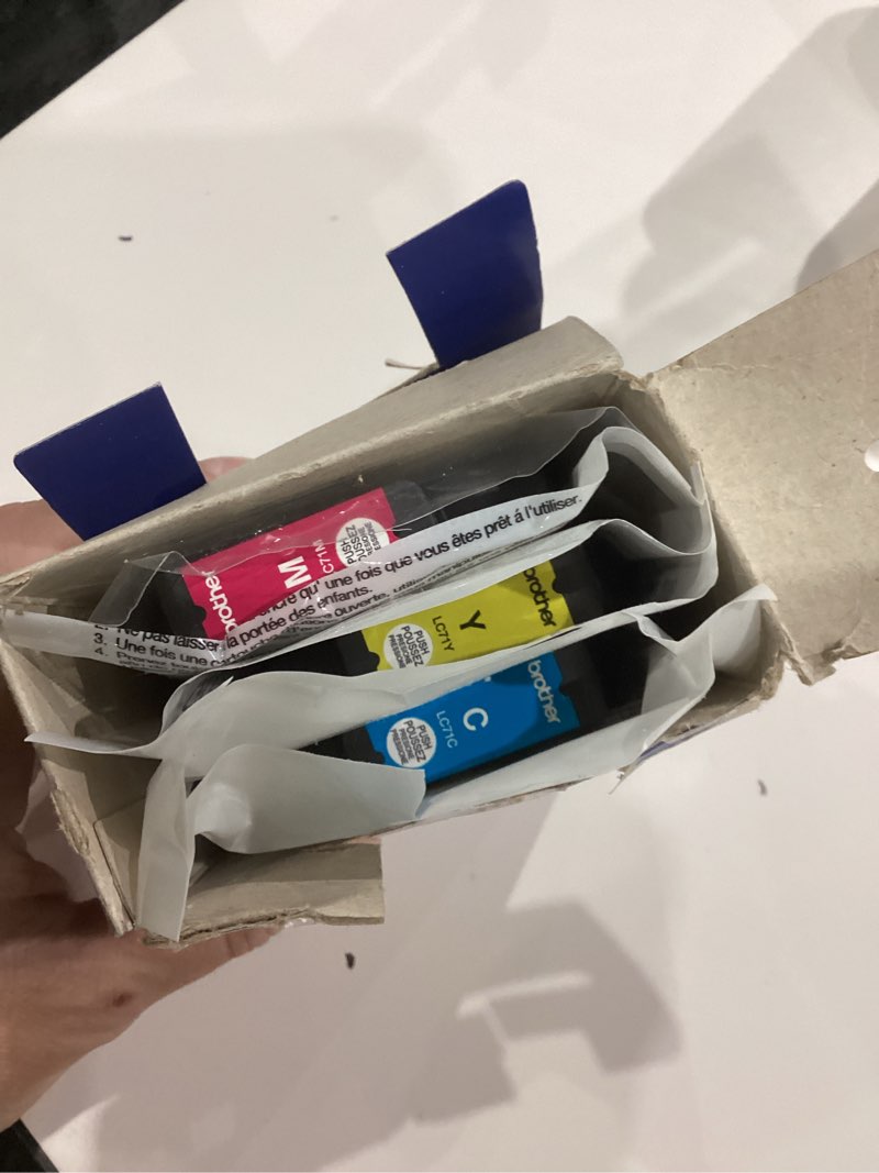 Brother LC71 3-Pack Innobella Standard Yield -Ink -Cartridges - Retail Packaging - Cyan/Yellow/Magenta Colors Pack of 3: One of Each Color (C, M, Y)