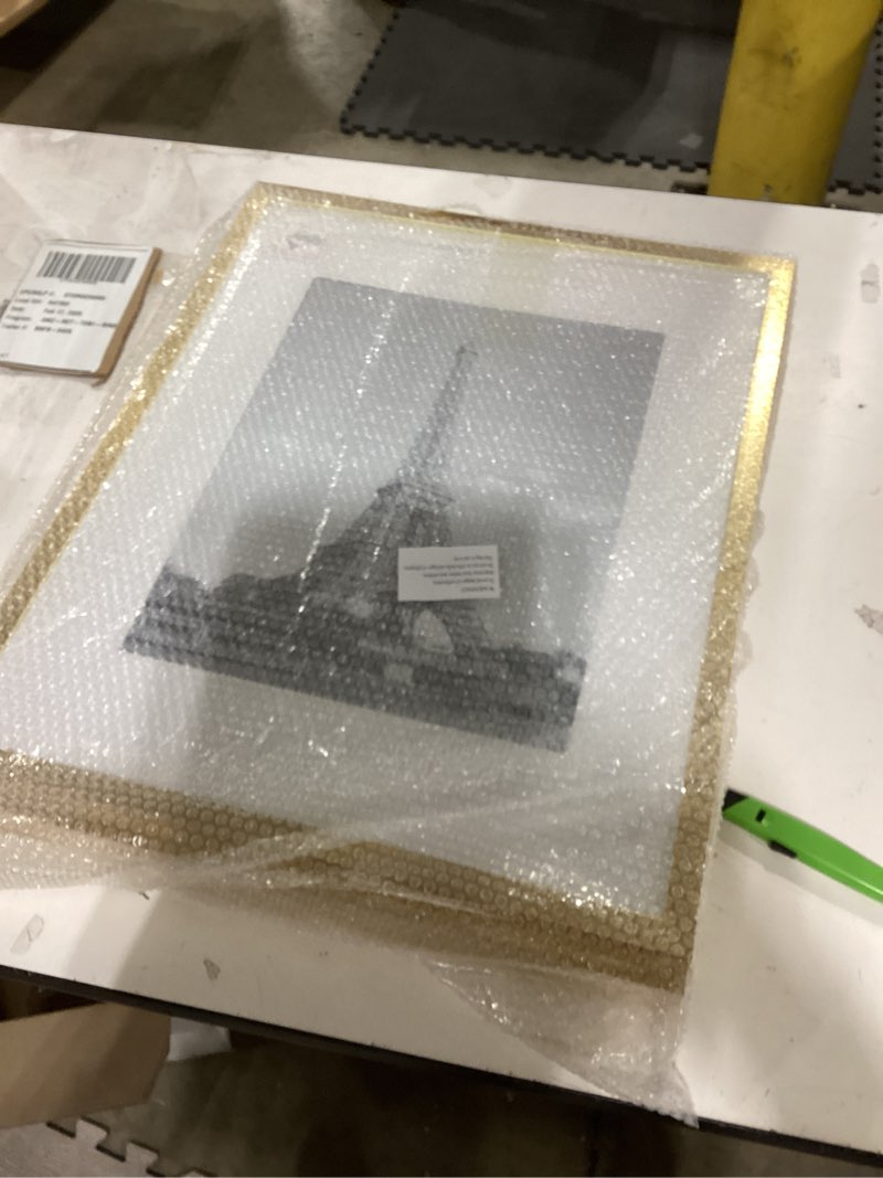 Condition photo showing New/Like New for upsimples 16x20 Picture Frame Set of 5, Display Pictures 11x14 with Mat or 16 x 20 Without, Wall Gallery Poster Frames, Gold Gold 16x20