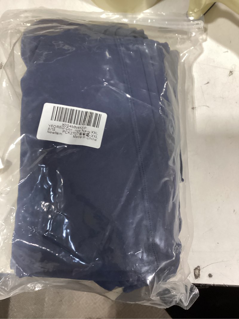 Condition photo showing New/Like New for yeoreo coreflex women workout flare leggings with pockets hidden scrunch high waisted cargo gym yoga no front seam leggings 30" inseam xx-large navy