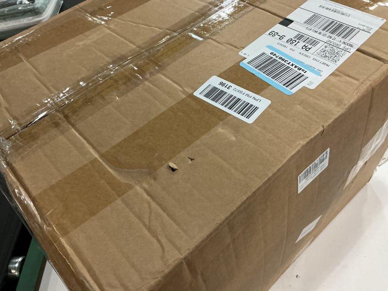 Condition photo showing Good Condition for Misakomo Headlights Tail Lights Combo Compatible with 2004-2012 Chevy Colorado/GMC Canyon, 2006-2008 Isuzu I-Series - Headlamp Taillight Replace GM2502234, GM2503234 and GM2801164, GM2800164