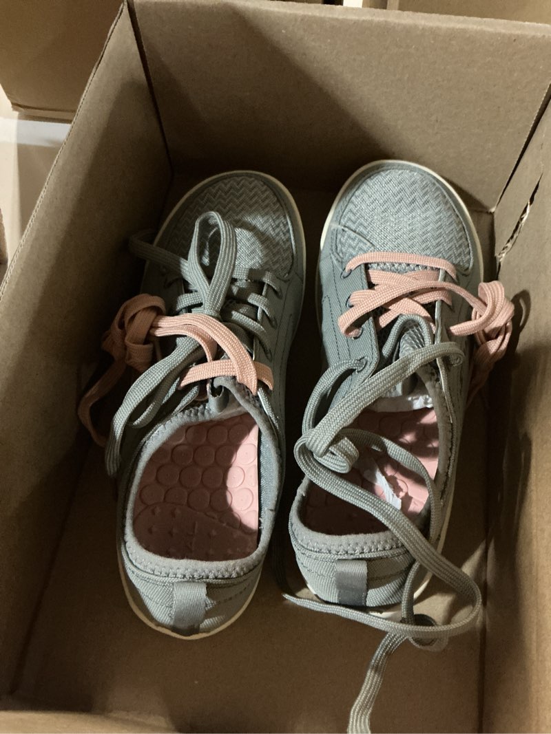 Condition photo showing New/Like New for size 8 astral women's loyak shoes - barefoot, quick-drying, minimalist sneaker for casual wear, water sports, travel, & hiking