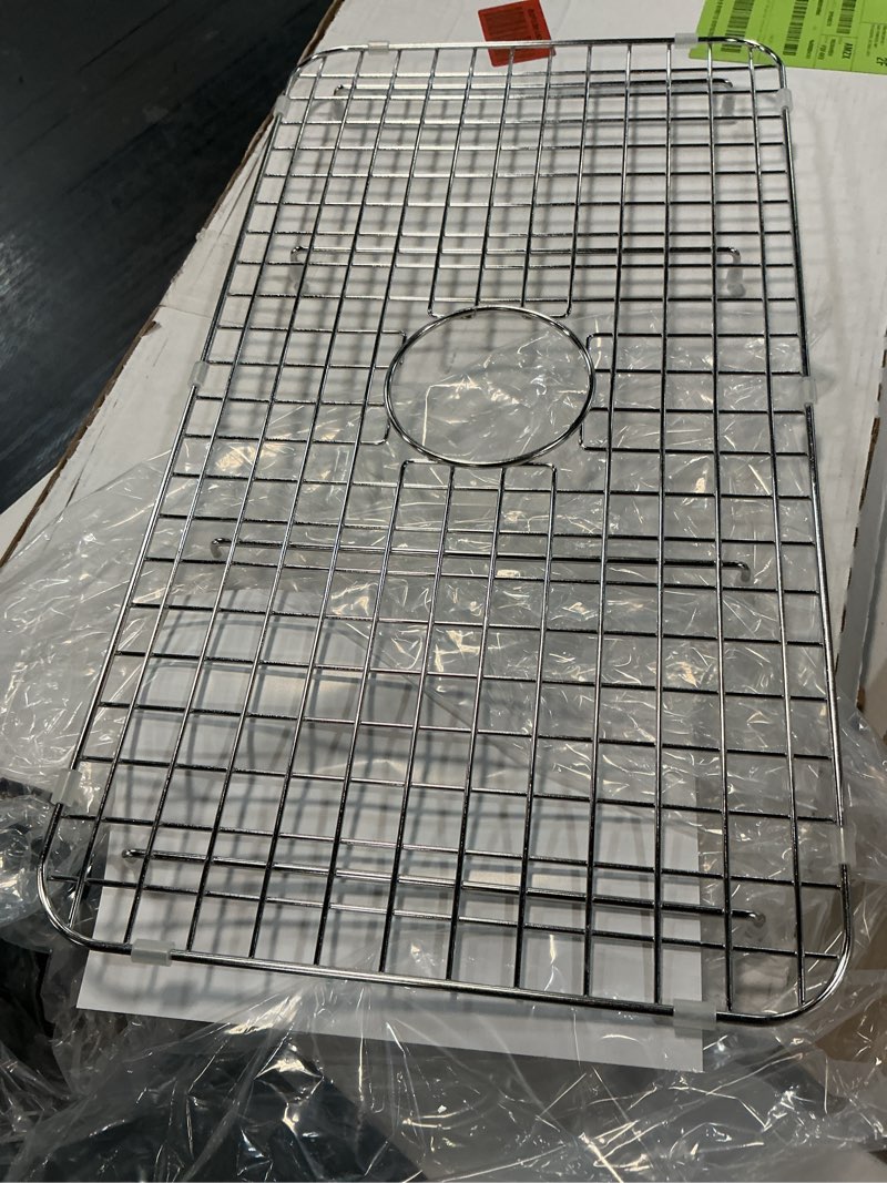 Condition photo showing New/Like New for wsg3018-c lancaster 26-1/8" l x 14-1/4" w stainless steel basin rack - stainless steel