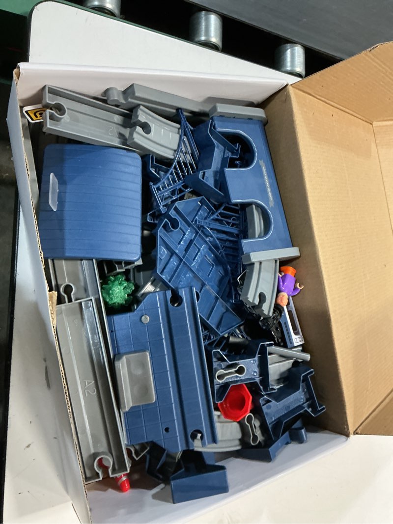 https://lotting-media.assets.bidfta.com/lotting_0511112c-3b8a-4358-a21b-a0065d853be7
