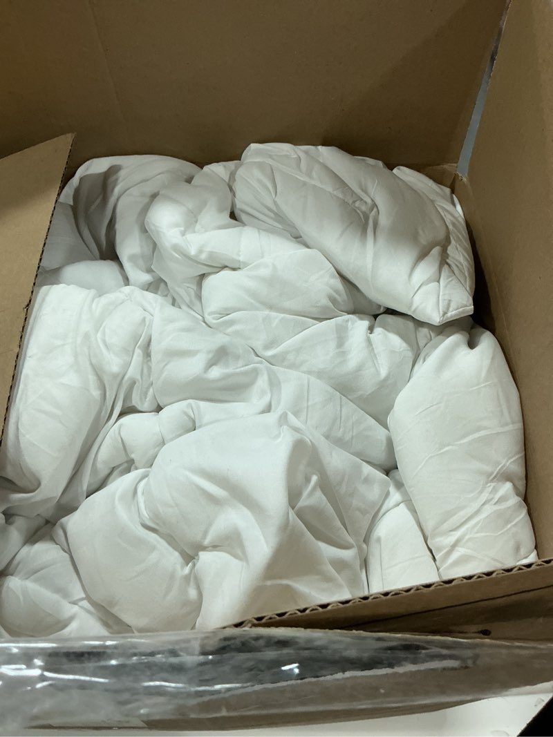 Condition photo showing As Is for hyleory all-season king size bed comforter - cooling goose down alternative quilted duvet insert with corner tabs - winter warm - machine washable - white king?90*102? white