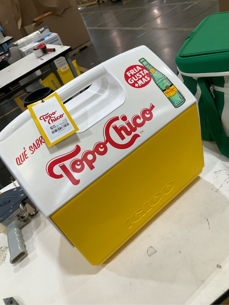 Condition photo showing Good Condition for igloo playmate elite 30 cans/16 qt hard-sided cooler - yellow