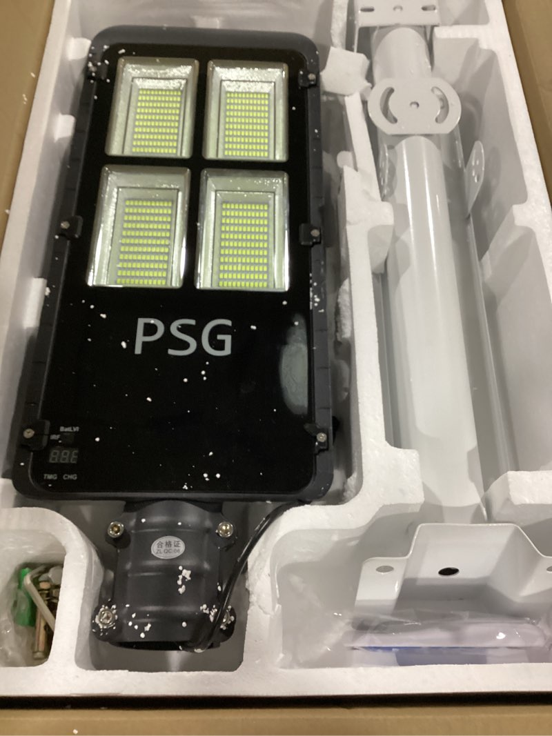 Condition photo showing Good Condition for 300w psg ip65 solar street lights swimming pool,pathways,basketball