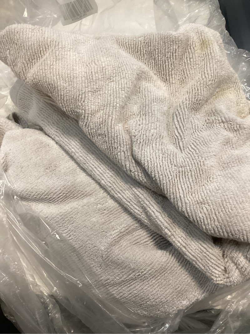 Condition photo showing As Is for turkish ribbed quick dry bath sheet (set of 2), one size, silver