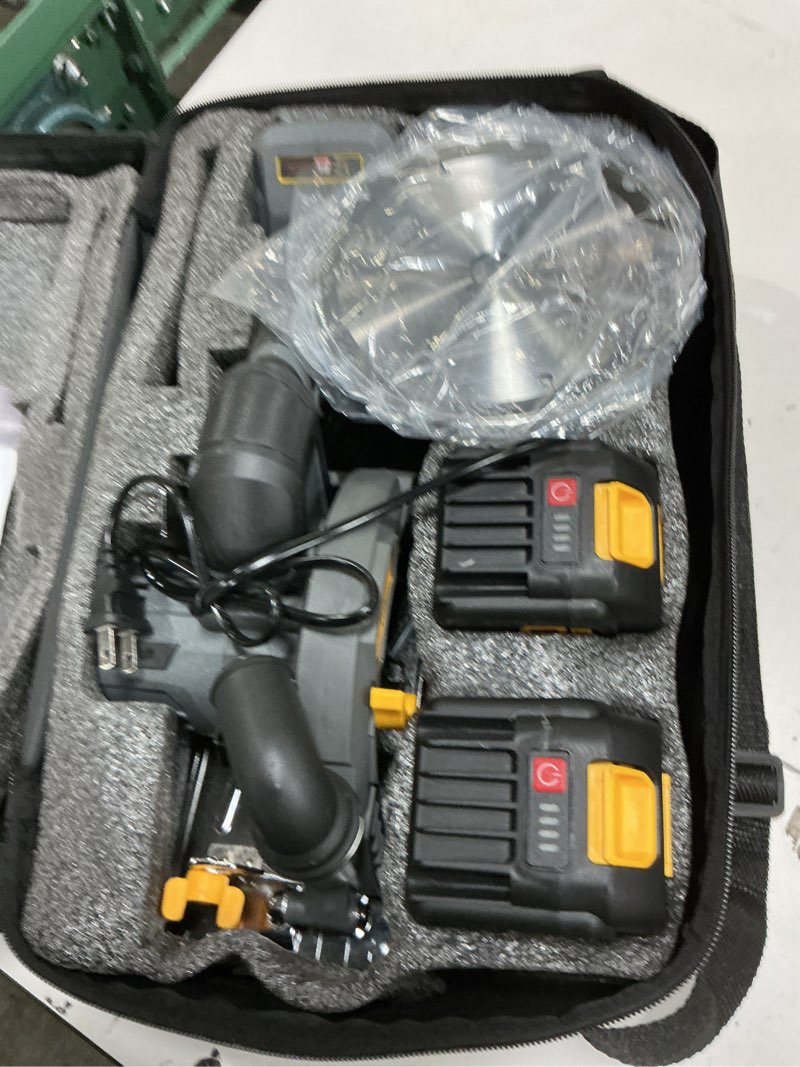 Condition photo showing Good Condition for jexugk 6-1/2" circular saw, cordless sierra circular inalambrica with 2 x 6.0ah battery,brushless electric power circle saw with 3 blade cutting precise wood for max cut depth 2-1/4"(90°)1-7/16" (45°)