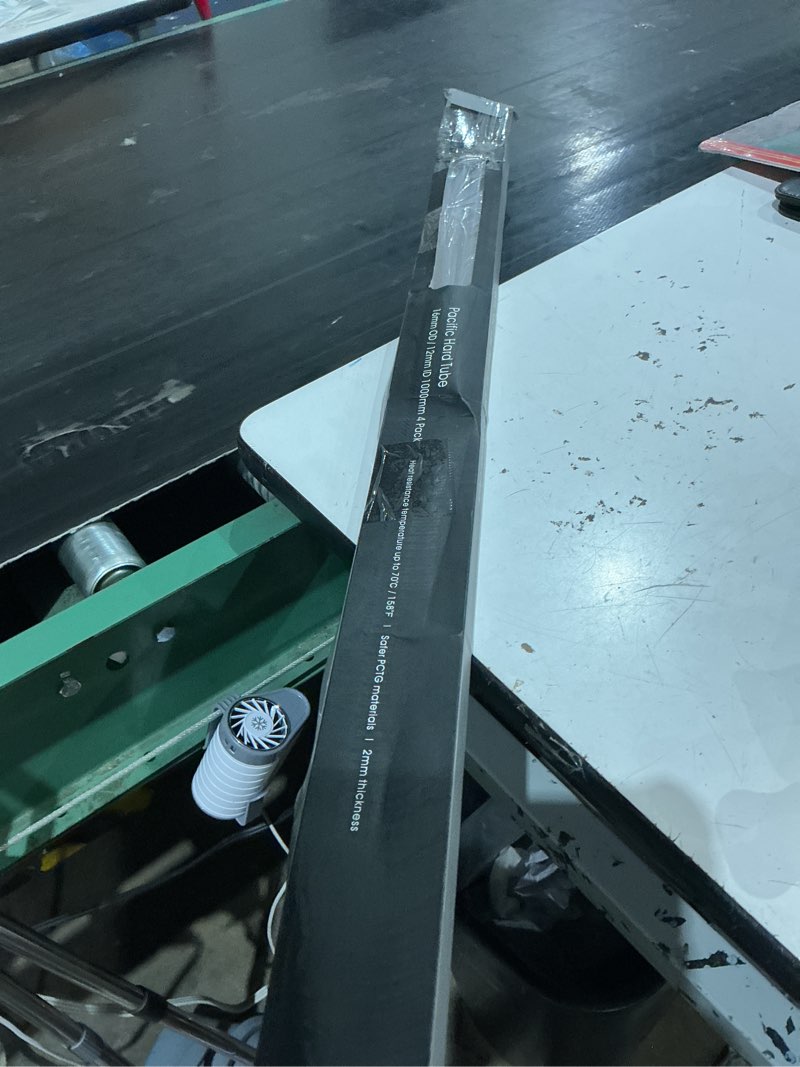 Condition photo showing Good Condition for thermaltake pacific pctg hard tube 16mm od 12mm id 1000mm 4 pack cl-w435-pl16tr-a