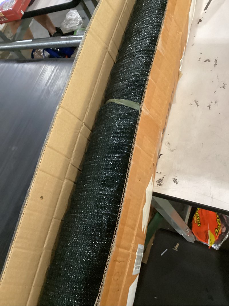 Condition photo showing New/Like New for large polyethylene garden mesha