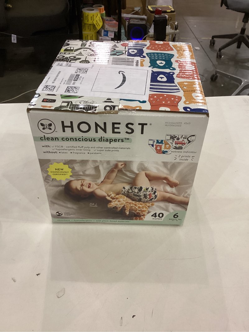 Condition photo showing New/Like New for The Honest Company Clean Conscious Diapers for Delicate Skin | Up to 100% Leakproof | Hypoallergenic, Fragrance Free | Gender Neutral | Club Box, Size 6 (35+ lbs), 40 Count (Prints May Vary) Size 6 (40 Count) Beary Cool + Big Trucks