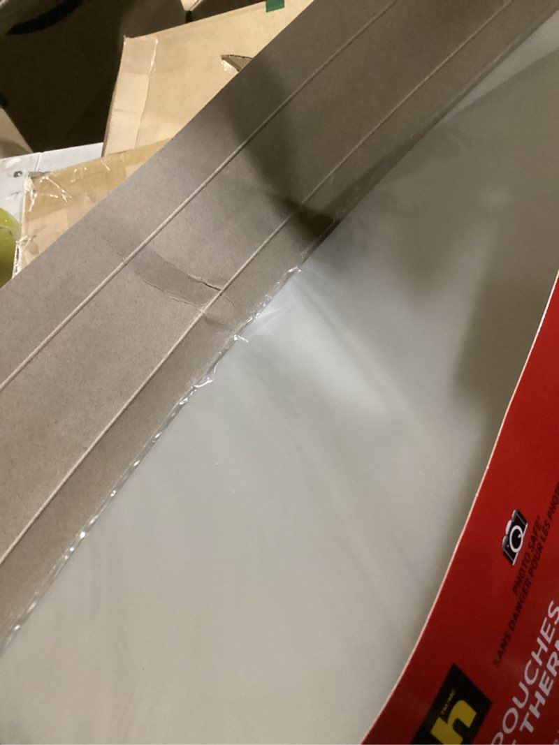 Condition photo showing Good Condition for Scotch Thermal Laminating Pouches, Legal Size 11 x 17 Inches, 25 Pack Laminating Sheets, 3 Mil, Education Supplies & Craft Supplies, For Use With Thermal Laminators