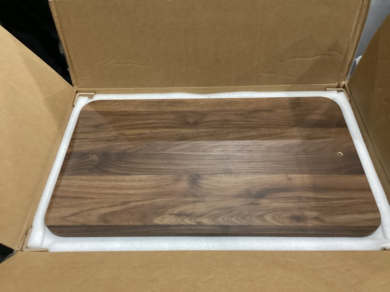 Single-Column Height-Adjustable desk 