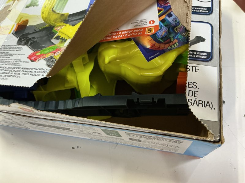 Condition photo showing Good Condition for hot wheels snake spiral attack playset with 1:64 scale die-cast toy car & speed snap track