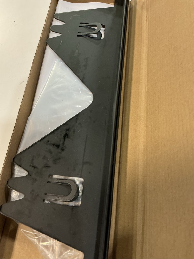 Condition photo showing As Is for Stainless Steel Stove Gap Covers - Stove Gap Filler, Easy retractable Length 13.8" to 27.5", Width 0.79", Heat Resistant Guard Between Stove Top & Counter, 2Pck Black
