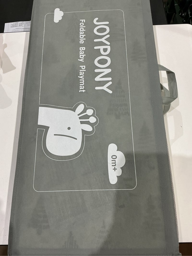 Condition photo showing Good Condition for foldable baby playmat