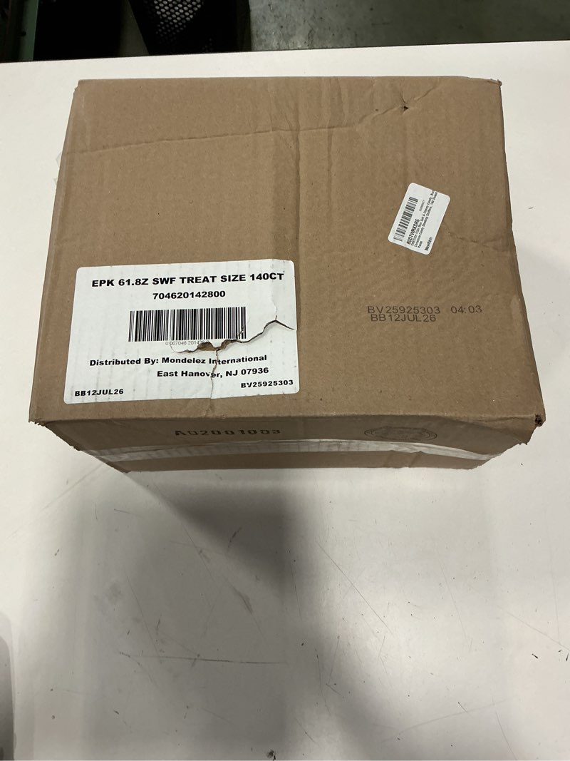 Condition photo showing New/Like New for SWEDISH FISH Mini Soft & Chewy Candy, Bulk Candy, 140 Snack Packs ( BB: 12/Jul/26)