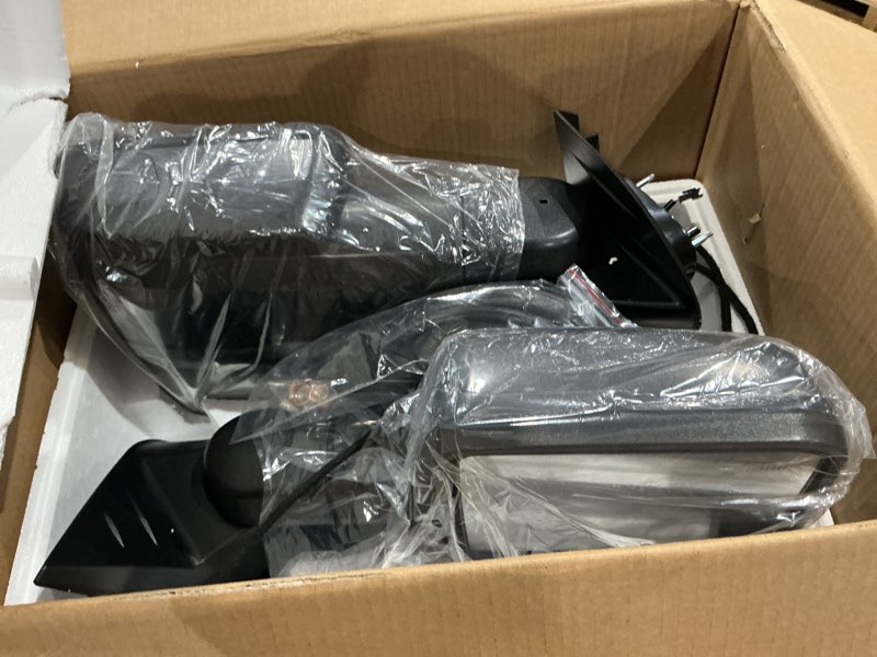 Condition photo showing New/Like New for a-premium pair (2) driver & passenger side view mirror