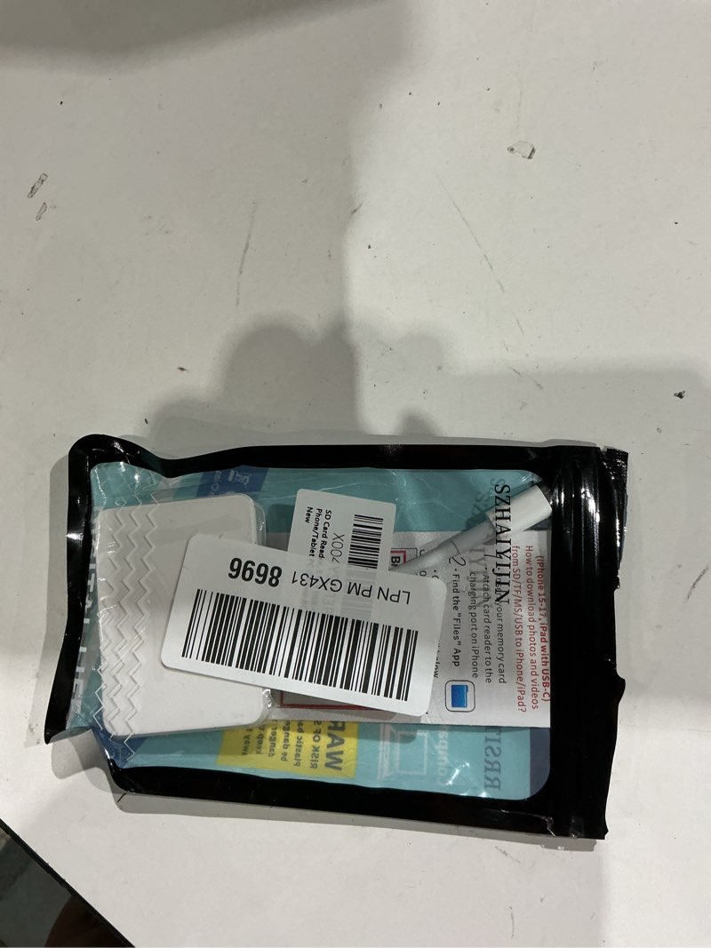Condition photo showing Good Condition for sd card reader, 5 in 1 usb-c & usb card adapter with sd/microsd/ms and dual usb-a ports memory card reader for iphone 17/16/15 pro max ipad macbook pro/air m4/m3 android phone/tablet pc (white)