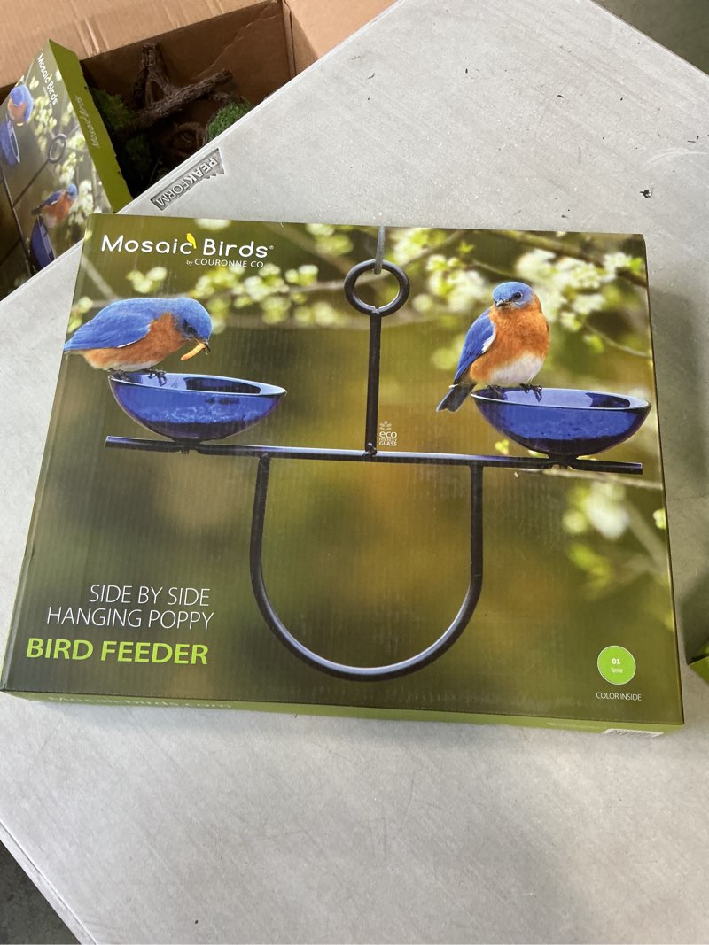 Condition photo showing New/Like New for Side by Side Poppy Feeder, M432-200-01, Lime, 1 Piece