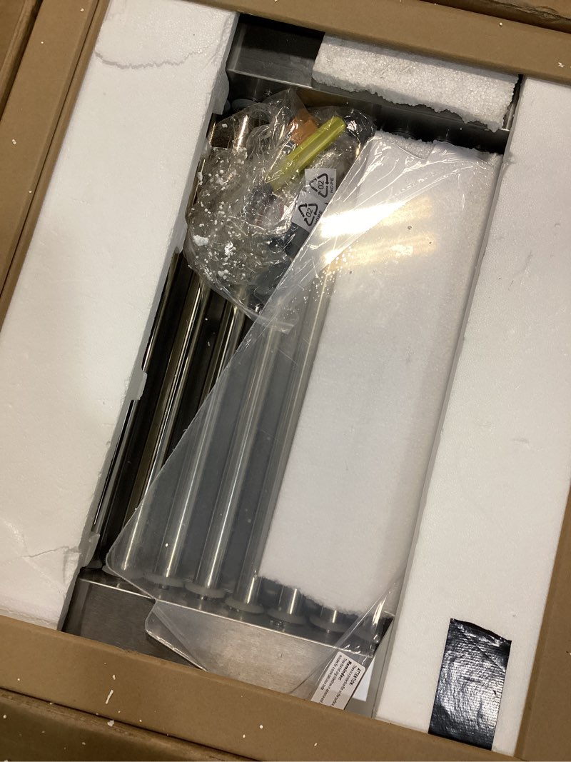 Condition photo showing Good Condition for vevor hot dog roller, 30 hot dog capacity 11 rollers, 1800w stainless steel cook warmer machine w/cover & dual temp control, led light & detachable drip tray, sausage grill cooker for kitchen canteen