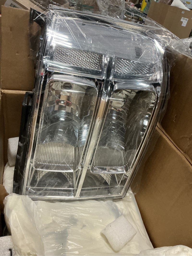 Condition photo showing Good Condition for APSVE Headlight Assembly Pair for 2007 2008 2009 2010 2011 2012 2013 GMC Sierra 1500, 07-14 Sierra 2500 HD 3500 HD, Replacement Headlamp Chrome Housing Clear Lens 07-14 Chrome Housing Clear Side