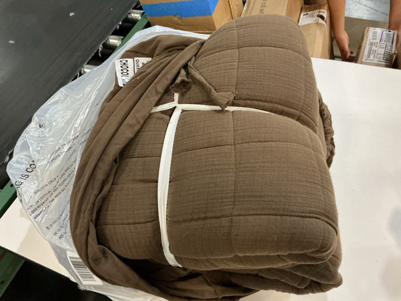 Condition photo showing Good Condition for quince organic cotton gauze box quilt color chocolate full/queen