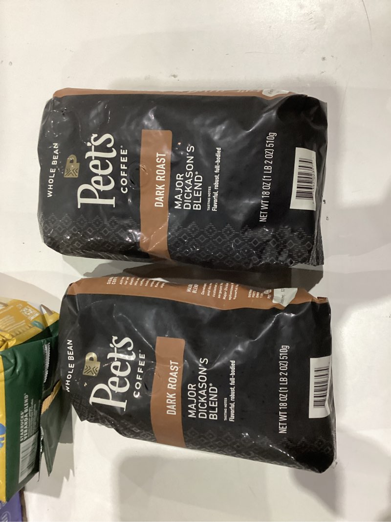 Condition photo showing New/Like New for Peet's Coffee, Dark Roast Whole Bean Coffee - Major Dickason's Blend 18 Ounce Bag Major Dickason's Blend 18 Ounce (Pack of 1)