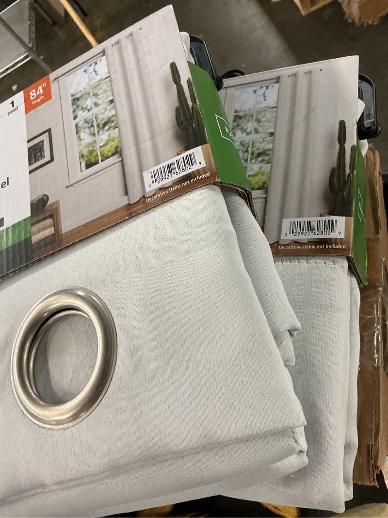 Condition photo showing Good Condition for mainstays blackout grommet single curtain panel, 1 panel, white, 40\"w x 84\"l(2 pcs)