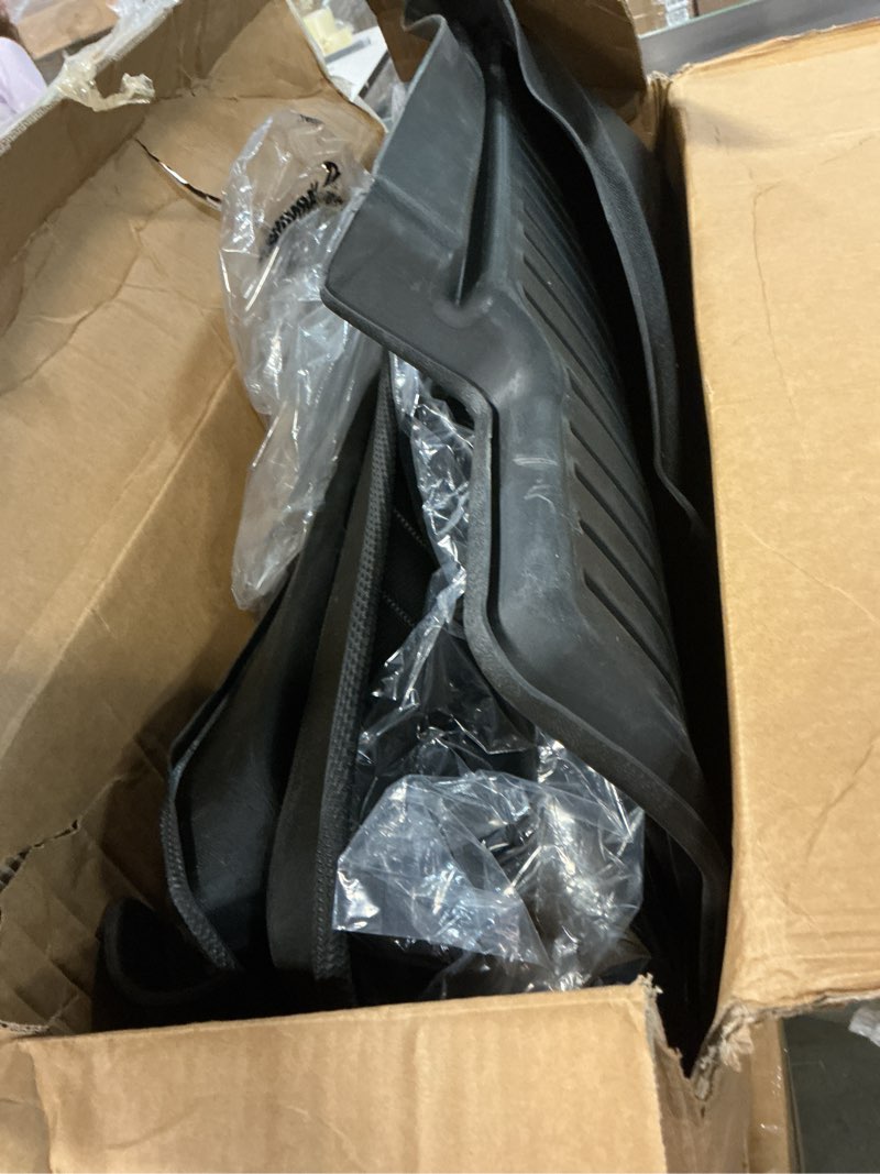 Condition photo showing Good Condition for VOUKIY All Weather Car Floor Mats & Cargo Liner Set Fit for Dodge Grand Caravan 7 Seat 2011-2021 Flo