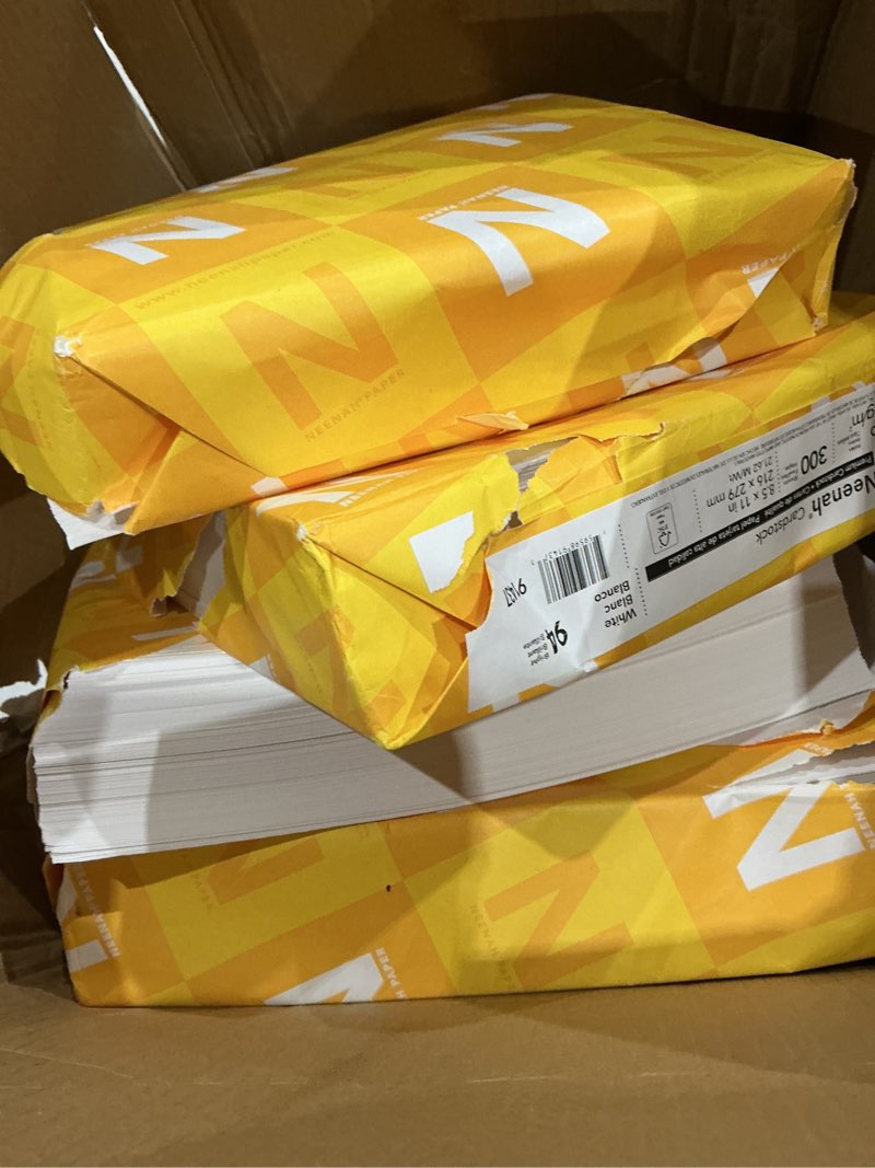 Condition photo showing Good Condition for neenah index cardstock, 8.5" x 11", 90 lb./163 gsm, white, 300 sheets, lightweight, 94 brightness - extra sheets, more value! (91437) 300 count (pack of 1) single