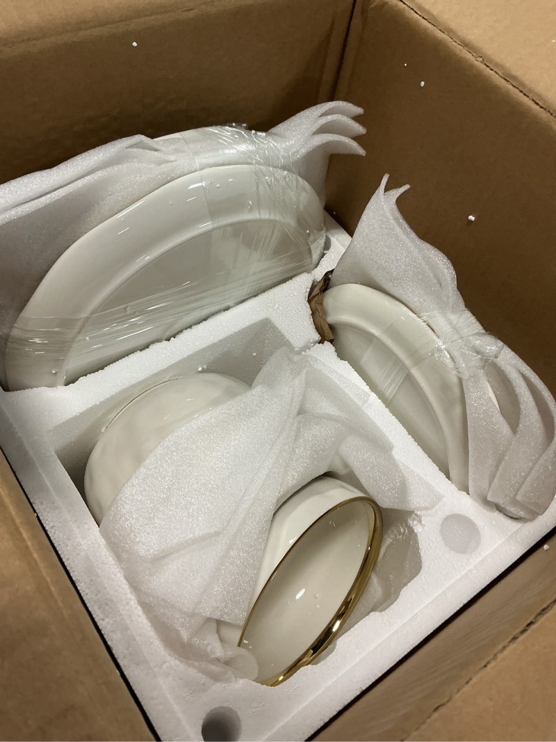 Condition photo showing Good Condition for LOVECASA 12 Pieces Plates and Bowls Sets, Porcelain White and Gold Dinnerware Sets, Round Dinner Plates Dishes Set Service for 4, Dishwasher Safe and Scratch Resistant, White