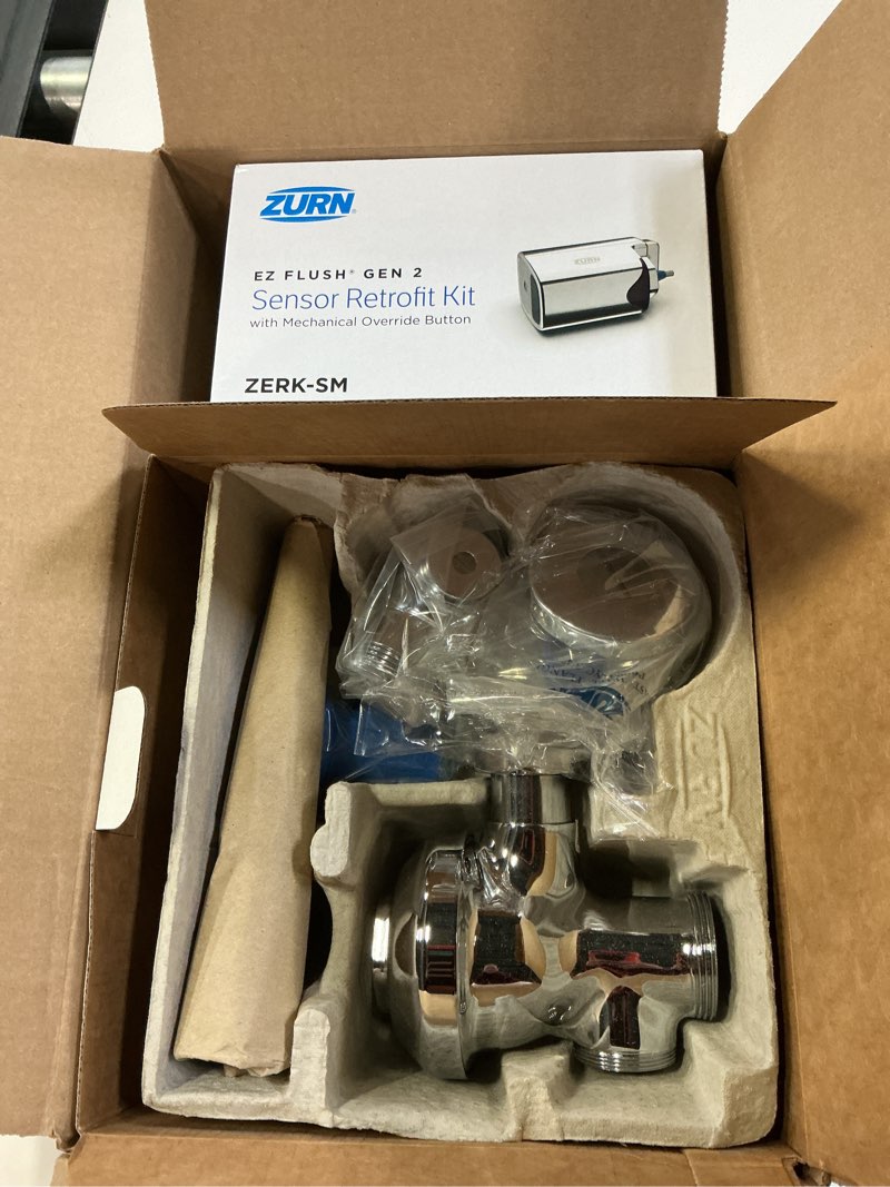 Condition photo showing Good Condition for sensor diaphragm flush valve, urinals