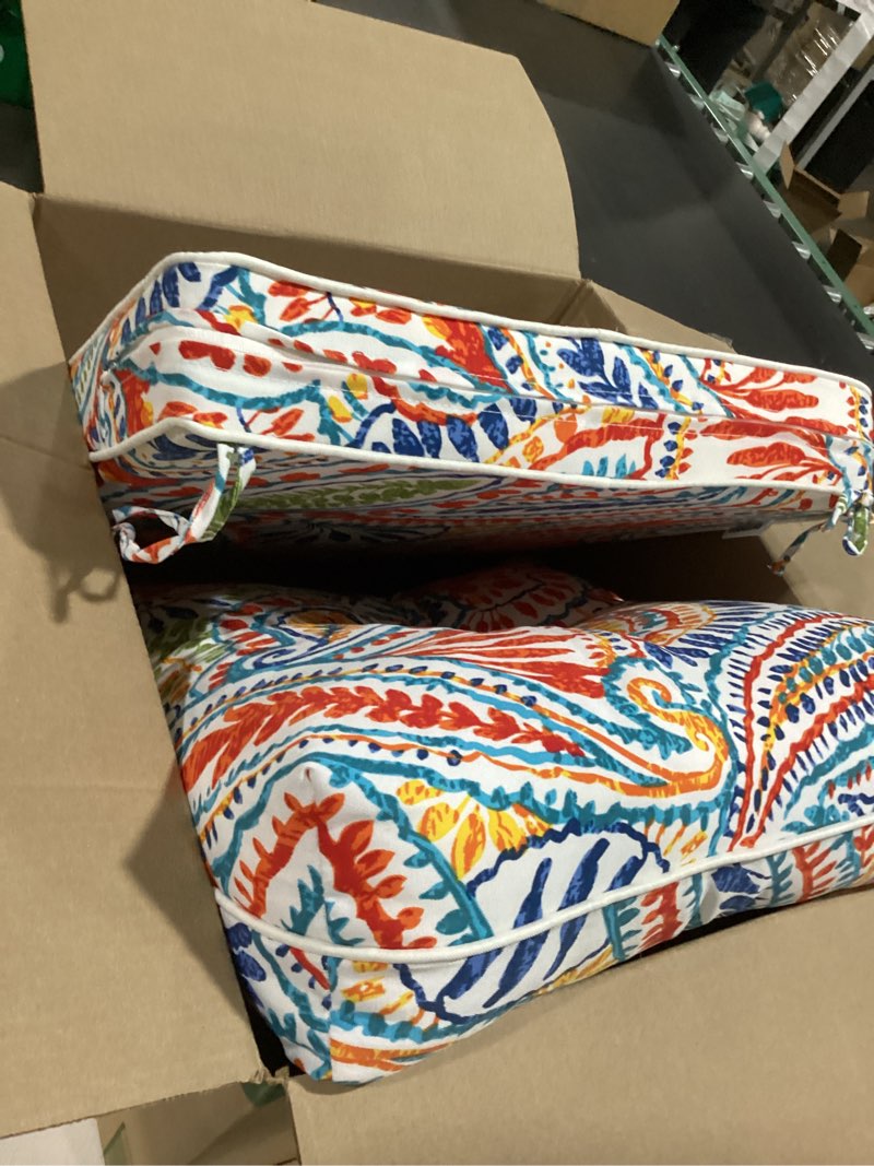 Condition photo showing Good Condition for jmgbird outdoor chair cushions set of 2, water resistant seat cushions 22 x 22 inch with ties, outdoor cushions for patio furniture