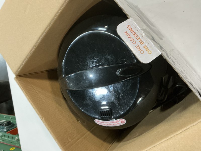 Condition photo showing As Is for AROMA® CoreCoat™ Digital Rice Cooker & Steamer for Brown Rice with Nonstick Ceramic Coating (8 Cups Cooked, 4 Cups Uncooked) CoreCoat Ceramic