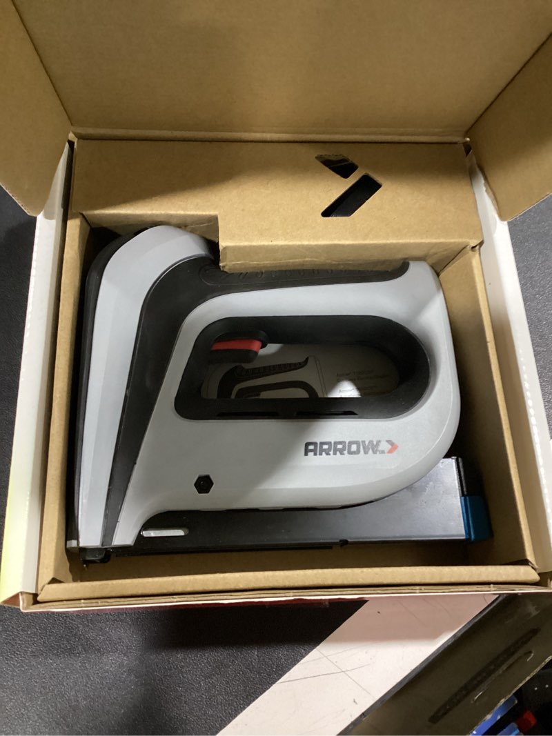 Condition photo showing Good Condition for arrow cordless staple gun kit, electric stapler with 3750 pieces t50 1/4", 3/8", 1/2" staples, for upholstery professional and diy projects, t50dcd