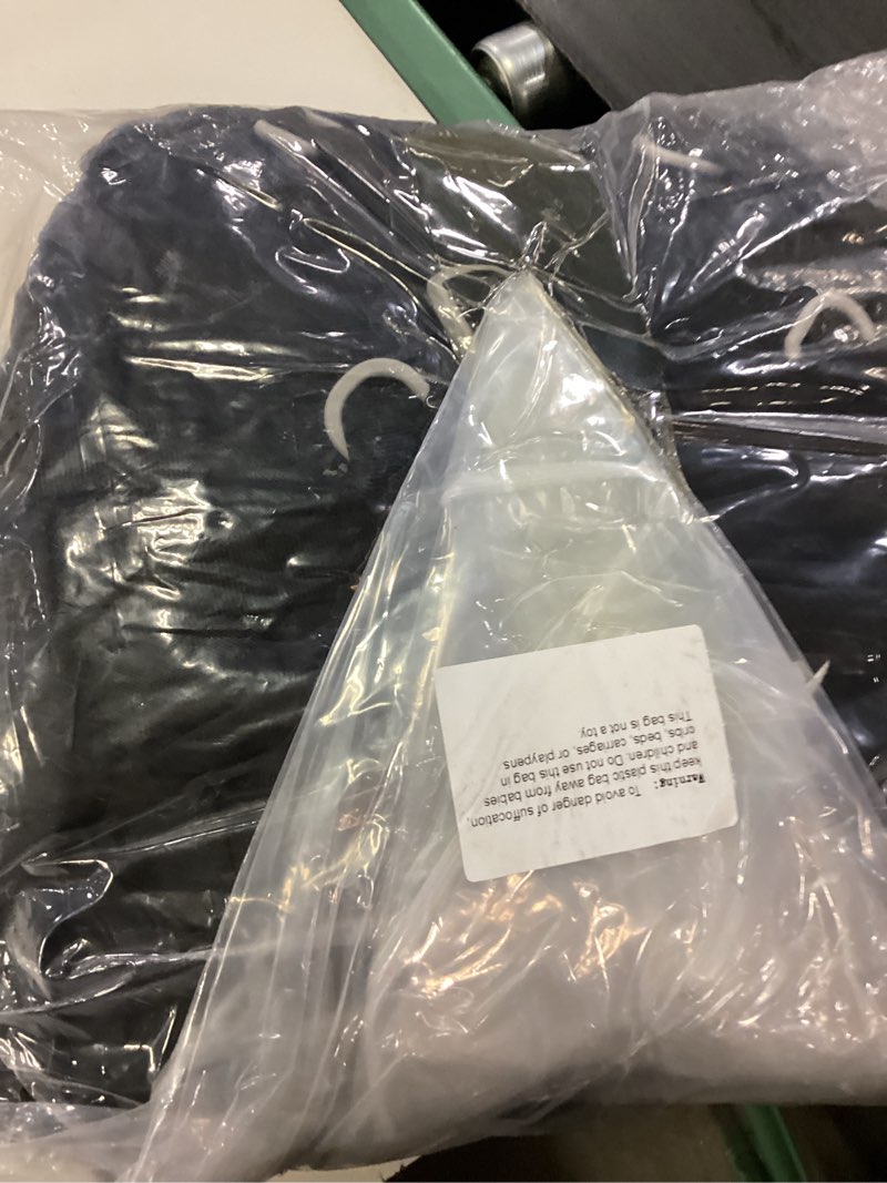 https://lotting-media.assets.bidfta.com/lotting_05a22298-a1c1-476a-a079-a6e6fca63b41