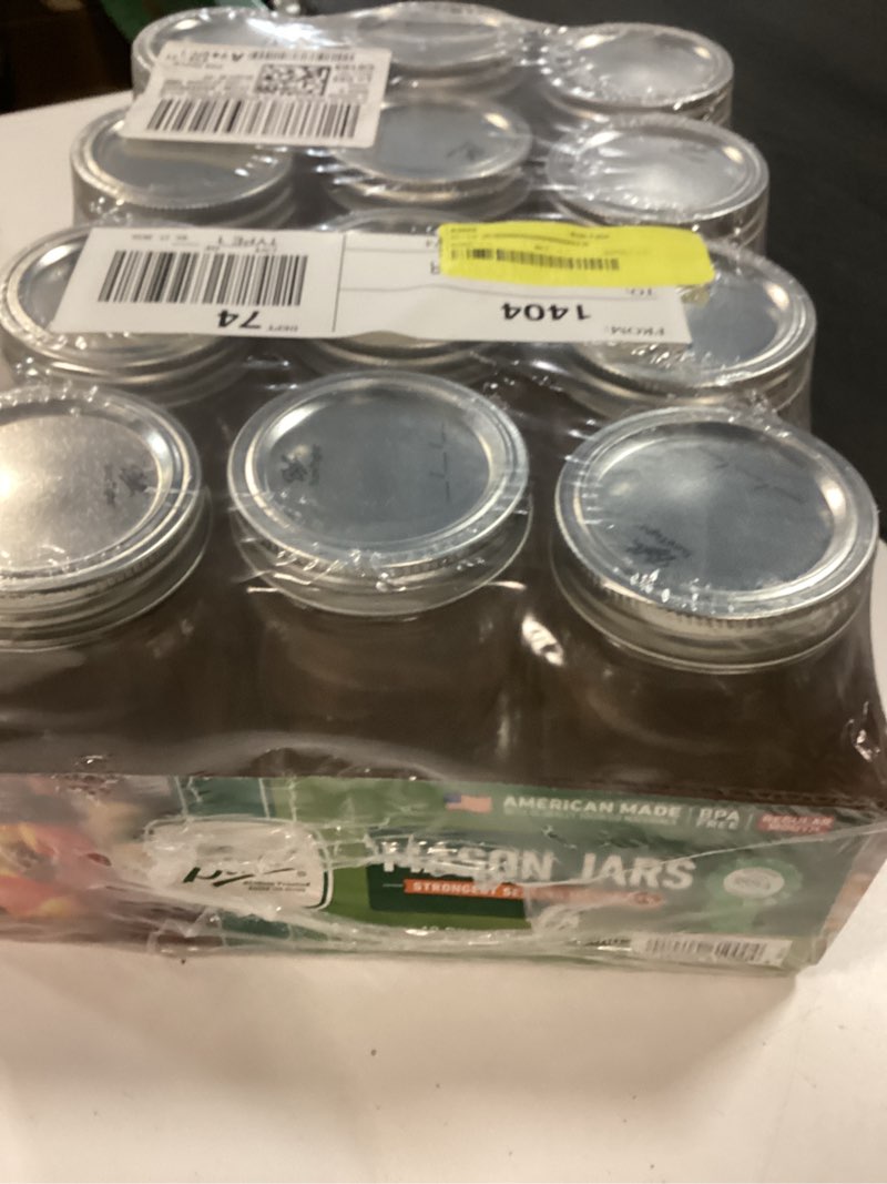 Condition photo showing New/Like New for ball canning mason canning jar set - case of 1 - 12 count