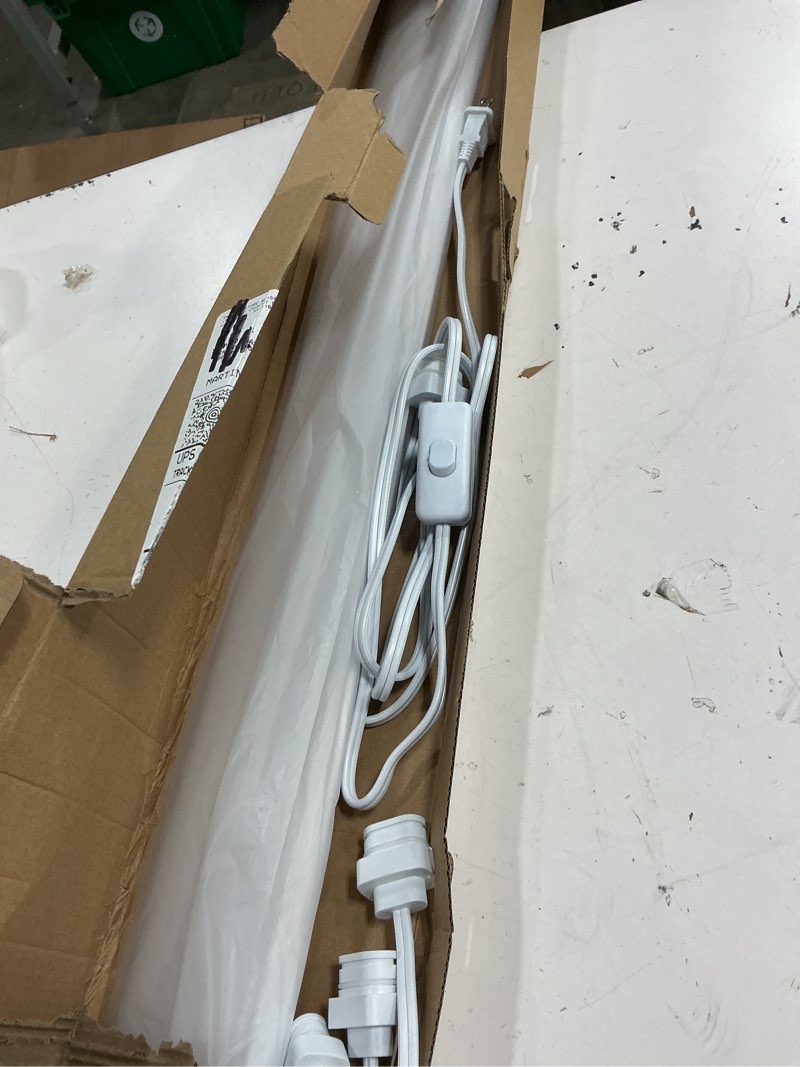 Condition photo showing Good Condition for airand led shop lights for garage 4ft with plug, utility linkable led tube light 5000k under cabinet