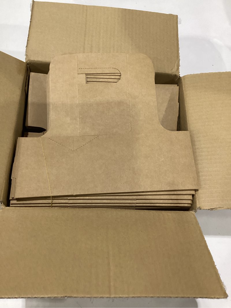 Condition photo showing Good Condition for coffee drink carrier with handle(,assemblable drink holder with handle,disposable cup holders for drinks, great for all your drink and food delivery,coffee carrier