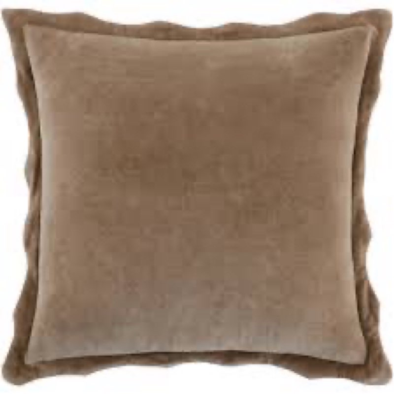 collier scalloped edges throw pillow