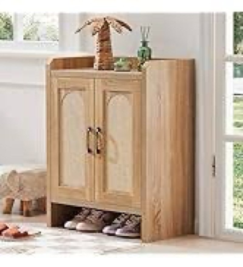 Ratten shoe cabinet mericonia