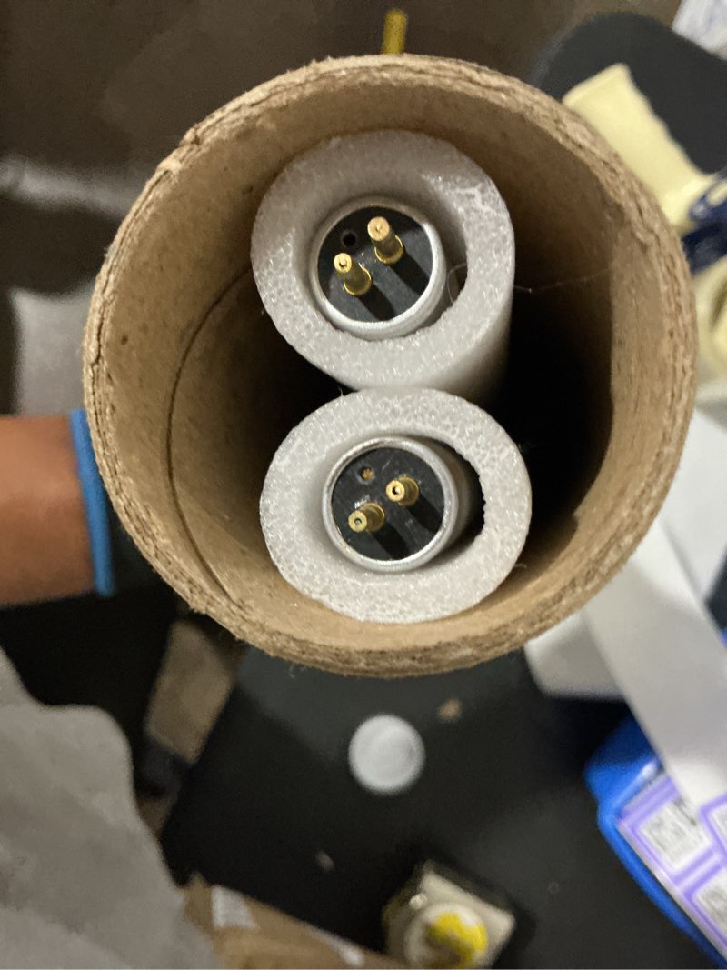 Condition photo showing Good Condition for t5 uvb reptile light 24w 10.0,uva uvb light bulb for reptiles,2 pack reptile uvb lamp tube for bearded dragon